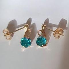 ピアス（ターコイズブルー）ハンドメイド