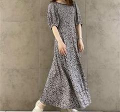 ココディール 美品 ボタニカルフラワープリントパフスリーブワンピース
