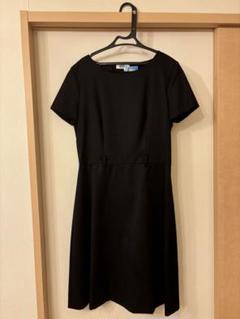 モスキーノMOSCHINO半袖ゆったりきちんとワンピース黒#40 モスキーノ 半袖ゆったりきちんとワンピース 黒 #40 MOSCHINO