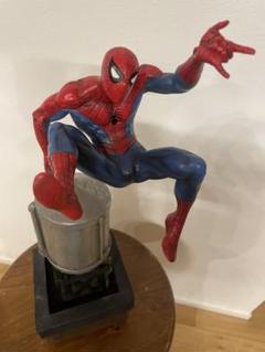 スパイダーマン スタチュー ケース 台座付 25cm 塗装済