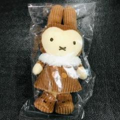 ブラウン　コーデュロイ