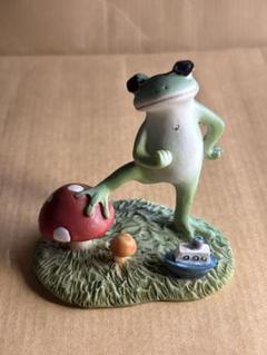 コポー Copeau カエル フィギュア「きのこを制した冒険カエル」