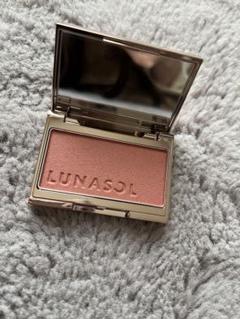 SUQQUチーク06♡ コスメデコルテNARSrmk ルナソルイヴサンローラン DECORTÉ・LUNASOL・Dior・YVES SAINT LAURENT BEAUTEのパウダー