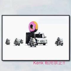 バンクシー　ストロベリードーナツ　キャンバスアート　50×70cm Banksy バンクシー ストロベリードーナツ キャンバスアート 50×70cm