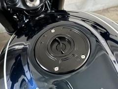 Z900RS Kawasaki バイクタンク 黒 ストライプ　中古　燃料タンク 楽天市場】カワサキ 純正 タンク z900rsの通販