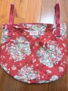カールヘルム❤︎ラビット.ラズベリー柄❤︎エコバッグ❤︎未使用❤︎ カールヘルム❤︎ラビット.ラズベリー柄❤︎エコバッグ❤︎未