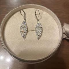 ⭐︎AGATHA⭐︎美品ジルコニアシルバーチャームとオニキスピアス ティージピアス【WHI】|MARS(マーズ)