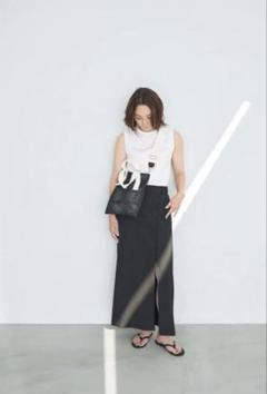 Meravel ミニ　ポーチバッグ　グレー　高橋志津奈　ミーラベル 2025年最新】高橋志津奈 ミーラベルの人気アイテム - メルカリ