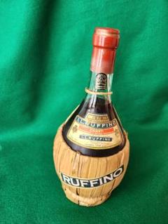 El Ruffino 赤ワイン フラットボトル El Ruffino 赤ワイン フラットボトル