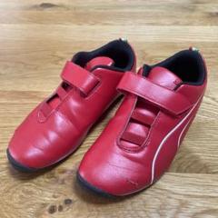Puma フェラーリロゴ付きレッドシューズ