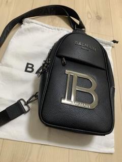 BALMAIN クロスボディバッグ　最終値下げ BALMAIN クロスボディバッグ 最終値下げ - メルカリ