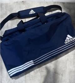 adidas スポーツ　ボストンバック