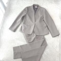 大きいサイズ15 グレージュ ノーカラー ジャケット パンツセットアップ