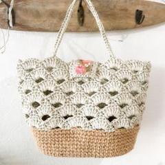【週末セール】模様編み　麻ひもバッグ スズランテープ　インド刺繍リボン　ベージュ