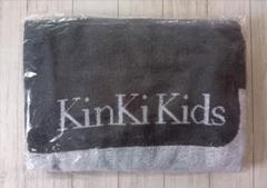 キンキキッズ KINKI KIDS 大判バスタオル 新品 パナソニック コラボ KinKi Kids 大判バスタオル パナソニックコラボ - メルカリ