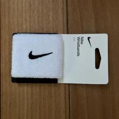 Nike ホワイト リストバンド