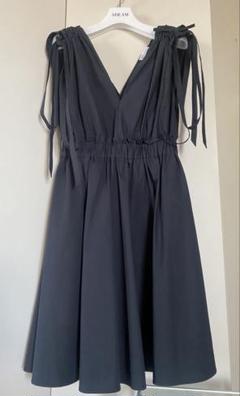 VALENTINO ヴァレンティノ ワンピース 黒 36(S位) 4602625E0012 楽天市場】VALENTINO バレンチノ ヴァレンティノ ワンピース