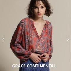 極美品 GRACE CONTINENTAL 花柄リボンブラウス 完売品 セール】 フリルスリーブ花柄ブラウス （トップス）｜GRACE