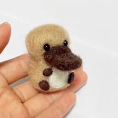 ハンドメイド カモノハシ 羊毛フェルト 樹脂粘土 アニマル ミニチュア