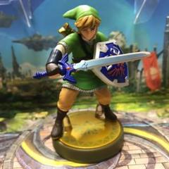 ゼルダの伝説スカイウォードソード リンク アミーボ amiibo