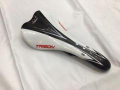 【新品・デッドストック】超軽量TRIGON(トライゴン)カーボンサドル 未使用品】TRIGON 超軽量カーボンサドル