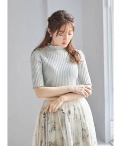 tocco closet プチフリルネックリブニットプルオーバーのサムネイル