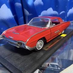 サンダーバード1/18 アメ車 サンダーバード1/18 アメ車 - メルカリ