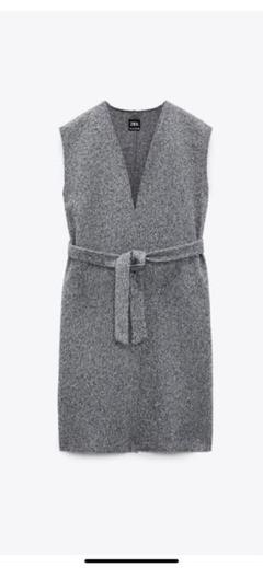 【完売品】未使用ZARA ノーカラー ロングジレM ブークレベスト ベルト付き 極美品】ZARA ザラ ベルト付きロングジレ ロングベスト