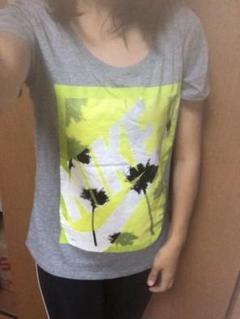 NIKE ボックスロゴTシャツ♡