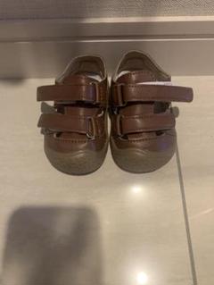 ベビーサンダル