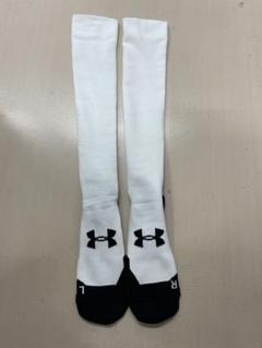 Under Armour ロングソックス Mサイズ ホワイト/ブラック