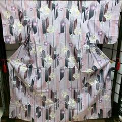 ［4794］浴衣 美品 縞帳花丸文様 花散らし 綿 レディース 着物 ゆかた 4794］浴衣 美品 縞帳花丸文様 花散らし 綿 レディース 着物
