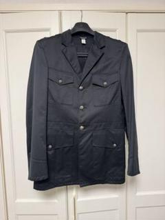 ヴェサーチ製 黒 ブレザー 上着