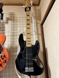 Squier 5弦ベース　フレットビビり有り　打痕あり　20フレット無し Squier 5弦ベース フレットビビり有り 打痕あり 20フレット無し