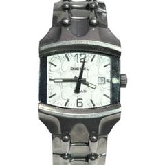 DIESEL 00s 腕時計 ウロコ y2k フェード Bone watch 銀 DIESEL 00s 腕時計 ウロコ y2k フェード Bone watch 銀