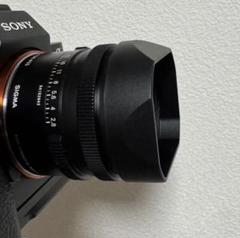 美品　SIGMA 45mm F2.8 DG DN フィルター　カスタムフード付き SIGMA 45mm F2.8 DG DN にフードと共に取り付け可能なフィルター