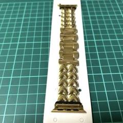 Apple Watch バンド　38/40/41㎜　ゴールド　ハート　レディース