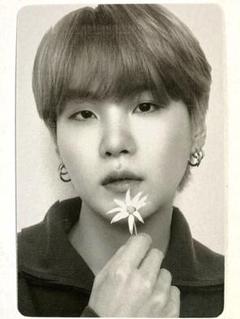 防弾少年団(BTS) - BTS ユンギ POPUP MONOCHROME  SUGA BTS SUGA MONOCHROME POP-UP OFFICIAL MINI PHOTO CARDS | eBay
