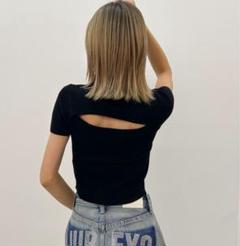 GYDA BACK OPENハーフスリーブPOLOニットトップス