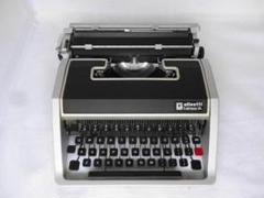 完動品　olivetti Lettera DL　タイプライター　レッドカスタム olivetti Lettera DL カスタムカラーのプレミアム中古タイプ