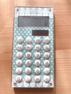 水玉模様 ソーラーデジタル計算機　電卓のサムネイル