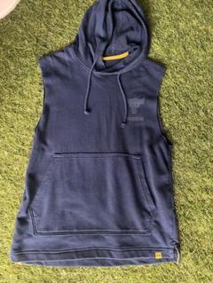 美品 UNDER ARMOUR ノースリーブパーカー サイズM アンダーアーマー Amazon.co.jp: アンダーアーマー（アンダーアーマー） UA