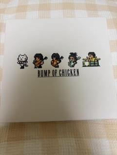 BUMP OF CHICKEN FFコラボグッズ　Mサイズ未使用未開封 Amazon.co.jp: BUMP OF CHICKEN FF コラボ Tシャツ ピンバッジ M