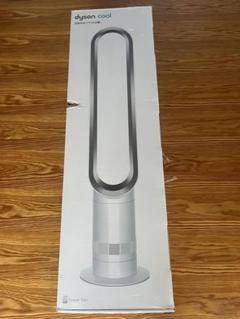 ☆Dyson AM07 Cool タワーファン　ホワイト ダイソン 2021年製 23年製】Dyson Cool AM07 タワーファン 美品 ダイソン