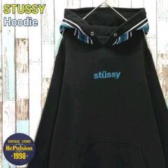 STUSSY　ステューシー　パーカー　刺繍ロゴ　フードロゴ
