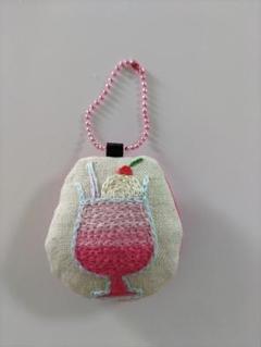 さくらんぼパフェさん専用 コレクタブル品 赤い刺繍装飾の棚飾り トリム レッドチェリー 4号｜オリジナル商品｜株式会社ジェフダ（JFDA）