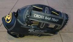 美品 CROSS BAR TRAP グローブ 野球 ブラック 軟式 少年野球のサムネイル