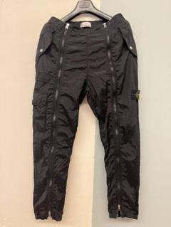 ★stoneisland ストーンアイランド nylonmetal 黒 30★のサムネイル