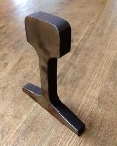 ☆阪急電鉄レール　超レア！)阪急電鉄　レール　(厚さ;2cm) ☆阪急電鉄レール 超レア！)阪急電鉄 レール (厚さ;2cm) - メルカリ