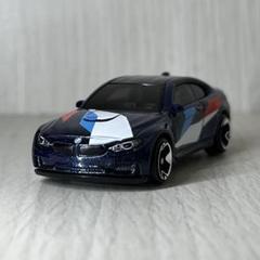 1/64 BMW M4 カスタムミニカー　ディーラー特注非売品　ローダウン深リム 1/64 BMW M4 カスタムミニカー ディーラー特注非売品 ローダウン